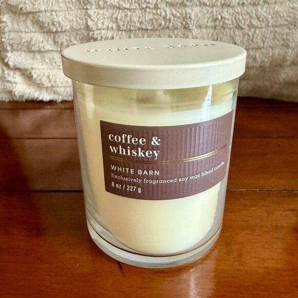 2 for $30 SALE - NEW Bath & Body Works Single Wick Candle COFFEE WHISKEY 8oz - Picture 1 of 3